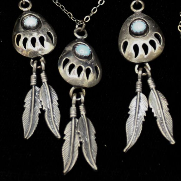 Vintage Sterling Silver Turquoise Bear Claw Feather Dangle Earrings Necklace Set - Picture 2 of 7